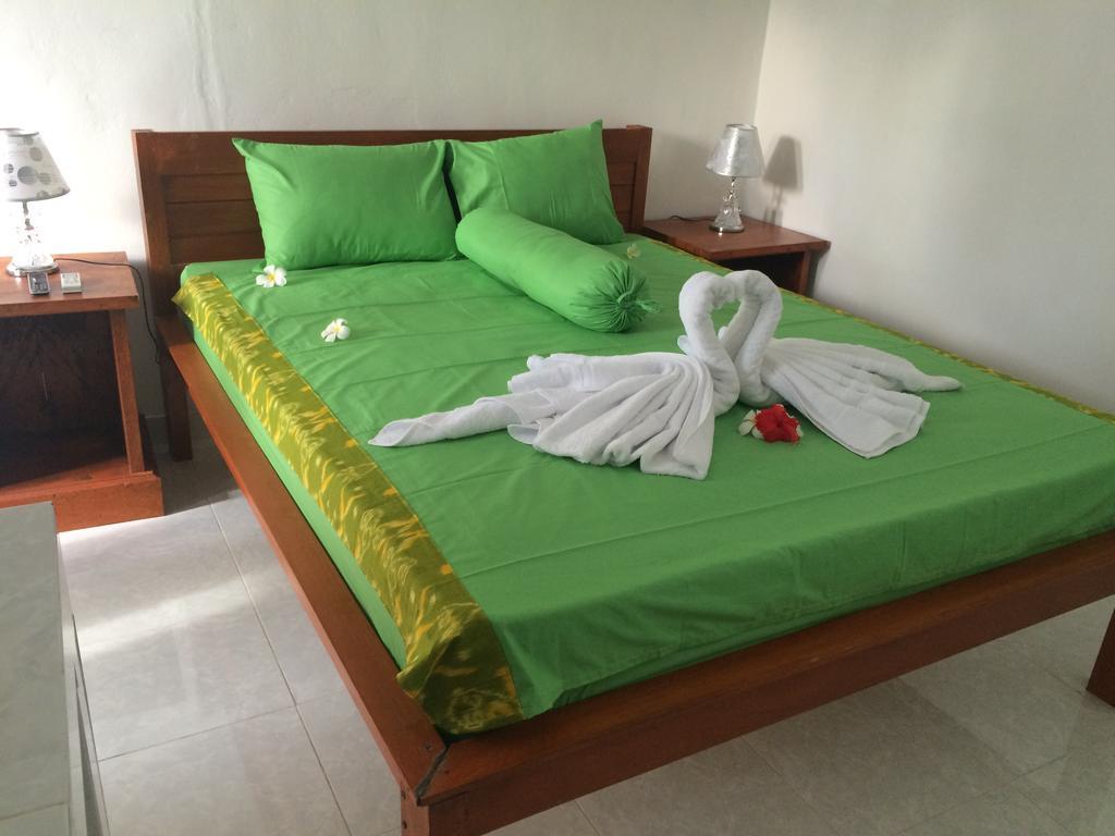 Linggy Homestay Lembongan Esterno foto